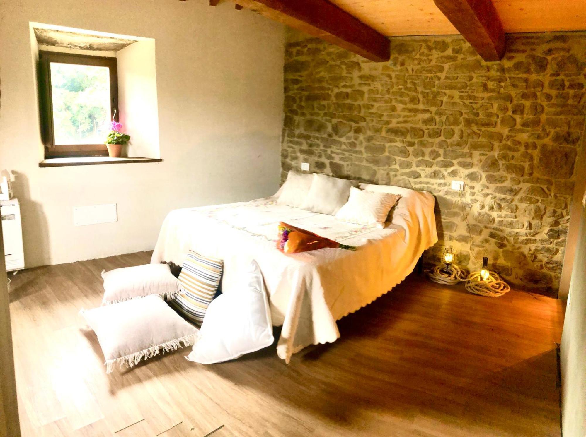 Bio Agriturismo Alba Etrusca Di Cortona - Organic Farmhouse- Appartamento Lavanda-Appartamento Rosmarino - Vasca Idromassaggio Esterna Poggioni ภายนอก รูปภาพ