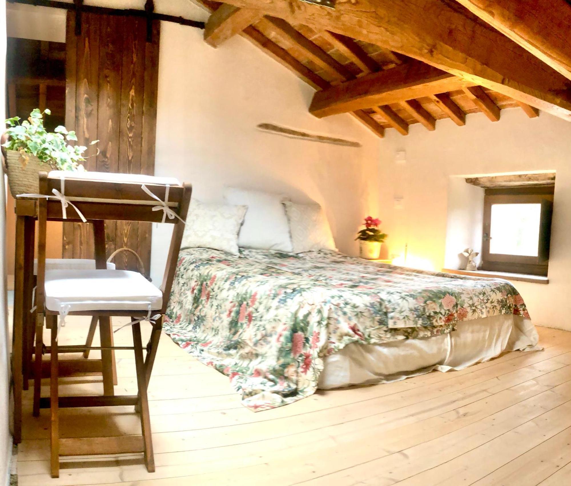 Bio Agriturismo Alba Etrusca Di Cortona - Organic Farmhouse- Appartamento Lavanda-Appartamento Rosmarino - Vasca Idromassaggio Esterna Poggioni ภายนอก รูปภาพ