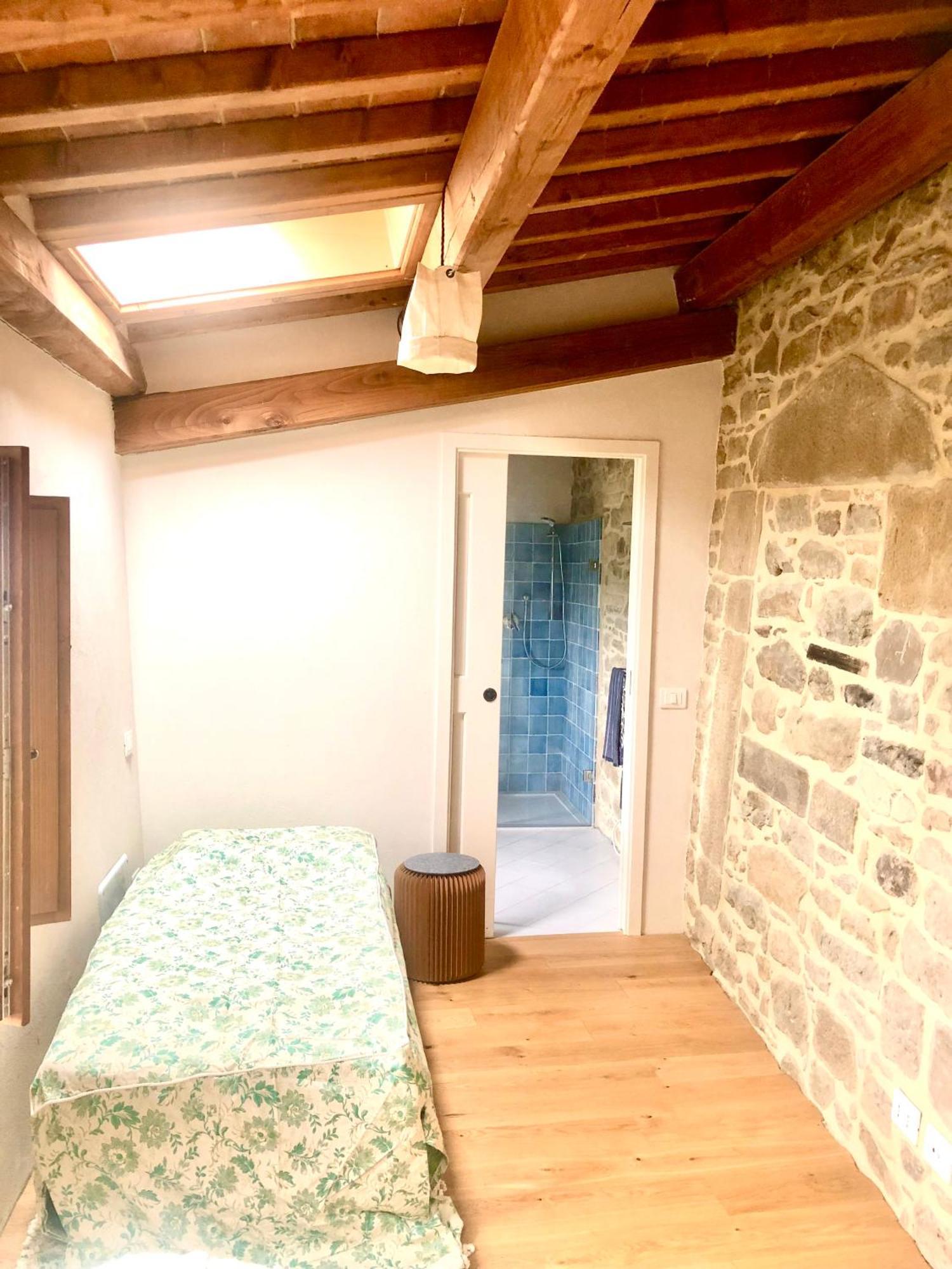 Bio Agriturismo Alba Etrusca Di Cortona - Organic Farmhouse- Appartamento Lavanda-Appartamento Rosmarino - Vasca Idromassaggio Esterna Poggioni ภายนอก รูปภาพ